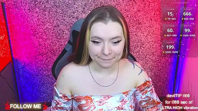 CarolinaReaperr from StripChat is Freechat