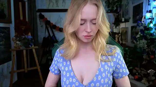 CarolineDjein from StripChat is Freechat