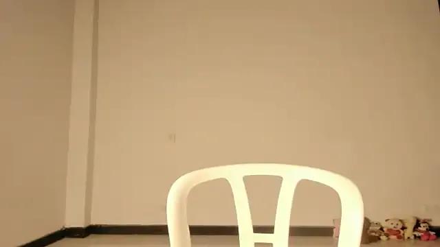 CAROLINNAGOMEZ from StripChat is Freechat