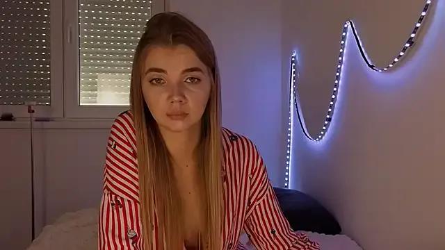 CarrieBradshaww from StripChat