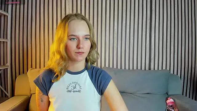 Checkout girls naked models with similar nickname. Cute sexy Free Models.