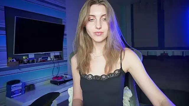 Checkout girls naked models with similar nickname. Cute sexy Free Models.