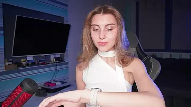 Checkout girls naked models with similar nickname. Cute sexy Free Models.