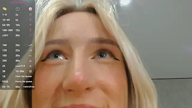 Cassie_Scott from StripChat