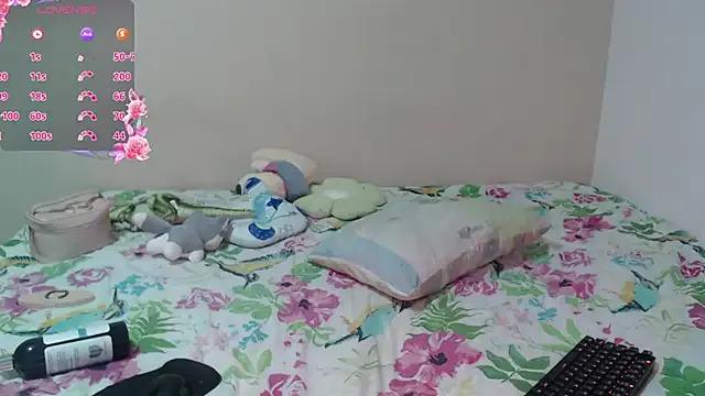 Cataleya_naz from StripChat is Freechat