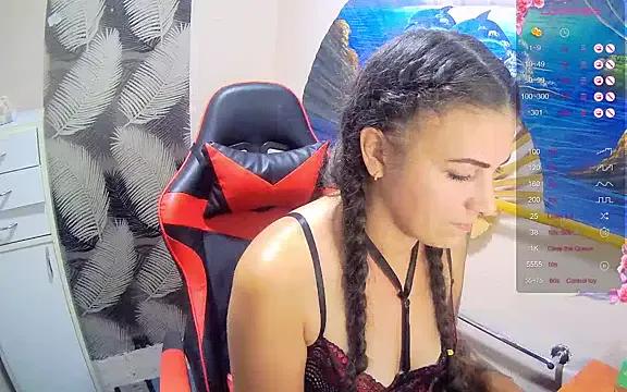 Catbaby32 from StripChat is Freechat