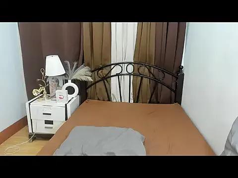 Catthanya_bbc from StripChat is Freechat