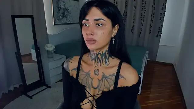 CharimgSabrina from StripChat is Freechat
