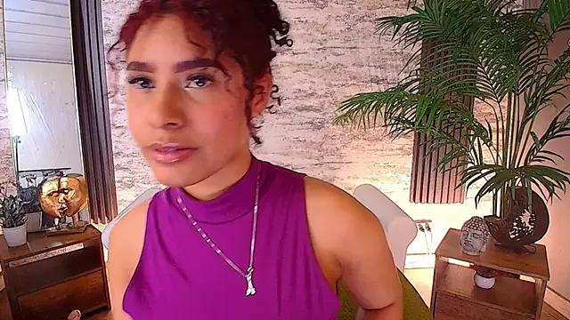 charlottee_white from StripChat is Freechat