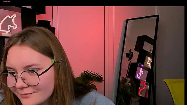 cherry_nya from StripChat is Freechat