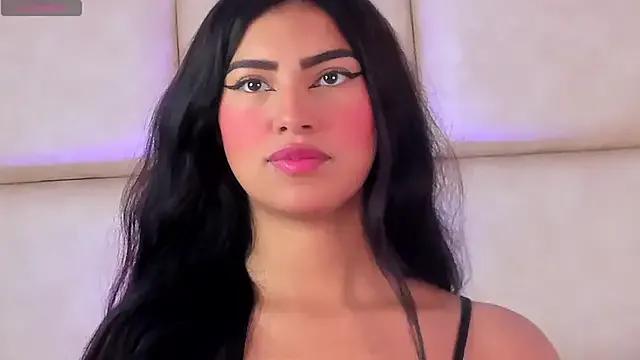 CherryNovva from StripChat is Freechat