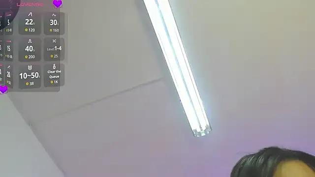 cloehill_ from StripChat is Freechat
