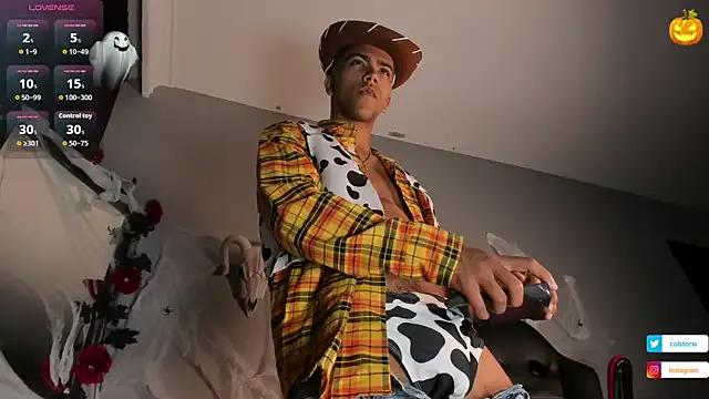 Colstorw_ from StripChat is Freechat