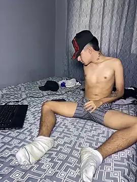 cristyan_arias from StripChat is Freechat