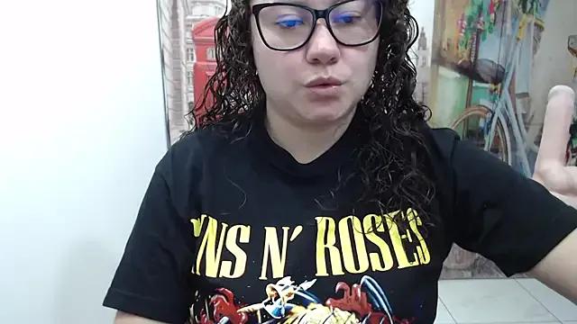 curly_greeneyed from StripChat is Freechat