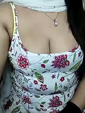 Cute-Akshi from StripChat is Freechat