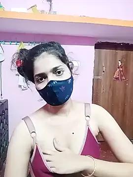 Cute-Simmi from StripChat is Freechat