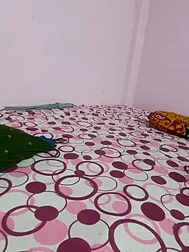 Cute-Swewty from StripChat is Freechat