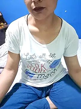 Cute-Zarina from StripChat is Freechat