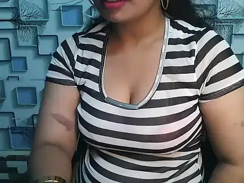 cute_ashmayra from StripChat is Freechat