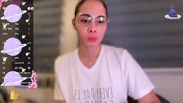 Cute_Sage from StripChat is Freechat