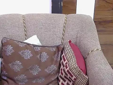 cute_zaraa from StripChat is Freechat