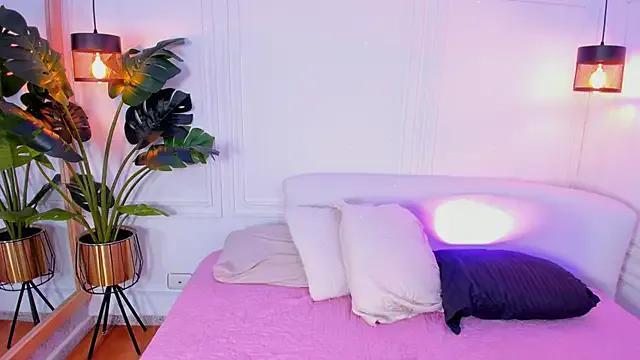 Dafne_Hillss from StripChat is Freechat