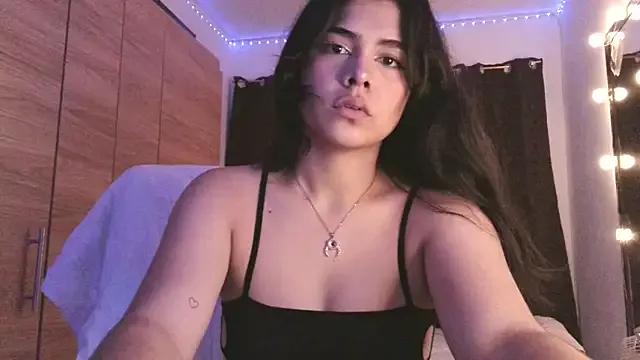 Daniela_zs from StripChat is Freechat