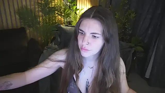 DanielaReign from StripChat is Freechat