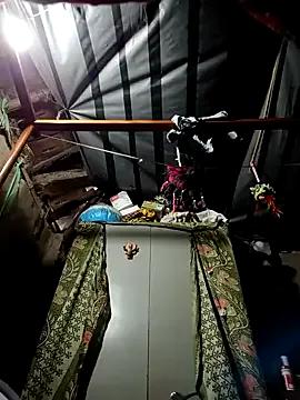 Danielbutterfly from StripChat is Freechat