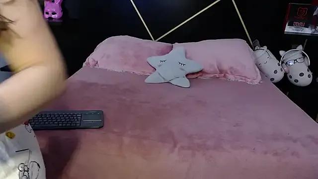 DanniAbbey from StripChat