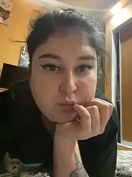 DazzzlingDame from StripChat