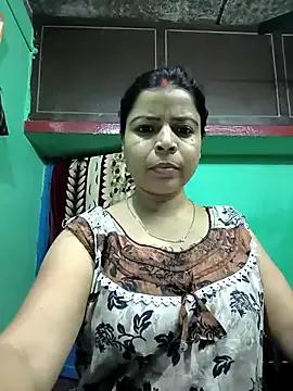 DesiRiya101 from StripChat is Freechat