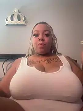 DiamondBlaz3 from StripChat is Freechat