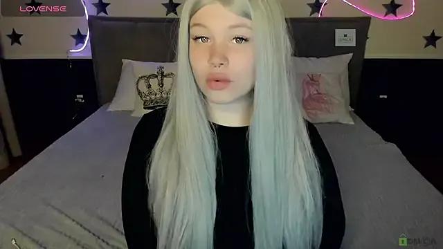Checkout girls naked models with similar nickname. Cute sexy Free Models.