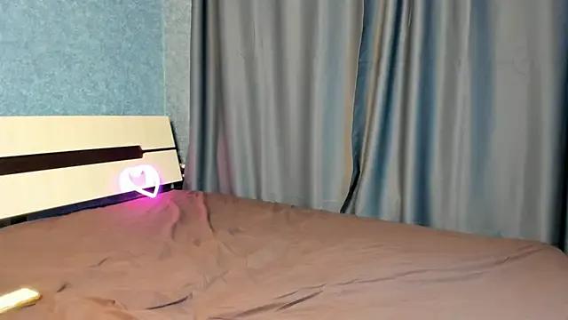 Diana_moonnn from StripChat is Freechat