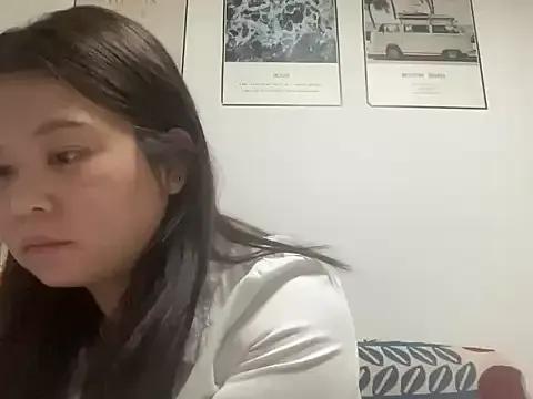 DiversCaulk from StripChat is Freechat