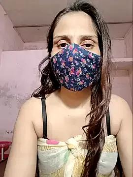 DIVINEDIVAA from StripChat is Freechat