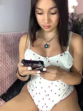 Dollforsex_ from StripChat