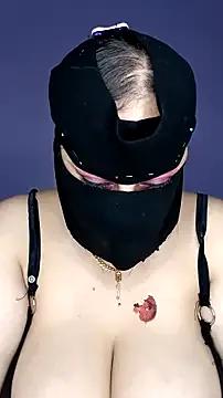 Dolly150 from StripChat is Freechat