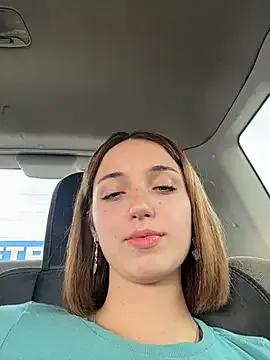 DollyTall from StripChat