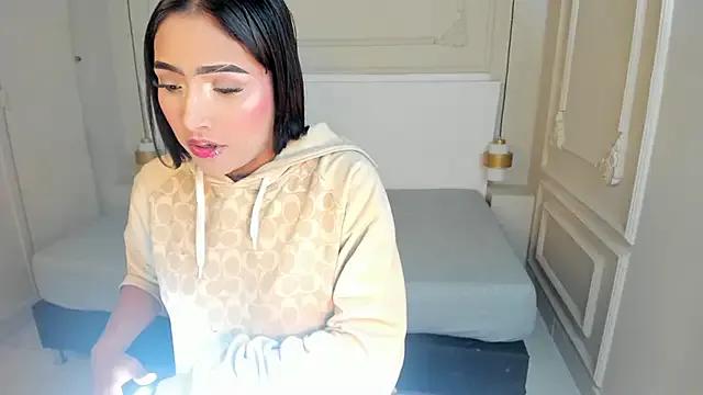 DominikEmber from StripChat is Freechat