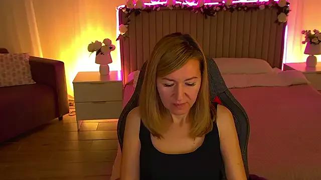 DonnaSmitth from StripChat is Freechat