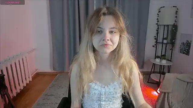 Checkout girls naked models with similar nickname. Cute sexy Free Models.