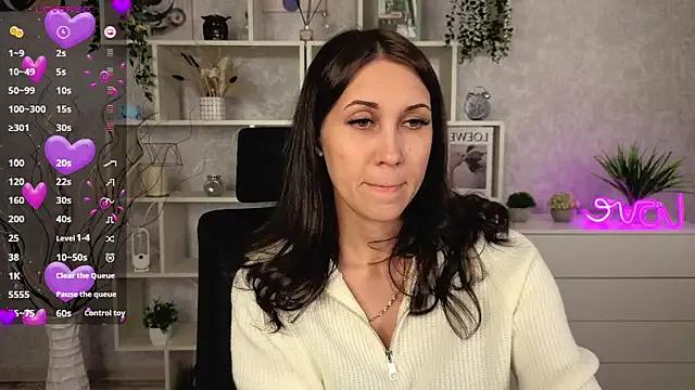 DreamVelour from StripChat is Freechat