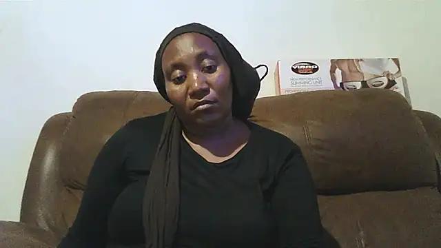 ebonytitts4u from StripChat is Freechat