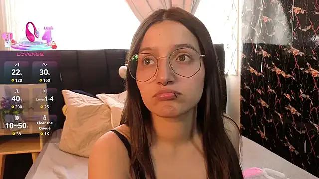 Elecktra_sweet from StripChat is Freechat