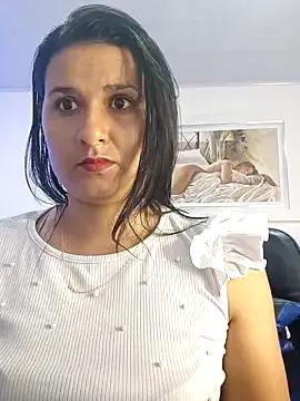 Elena_jonees from StripChat