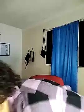 Elena_wallace from StripChat is Freechat