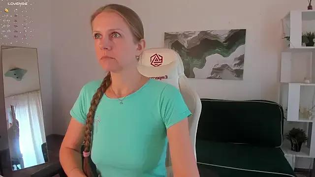 Checkout girls naked models with similar nickname. Cute sexy Free Models.